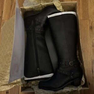 UGG BOOTS WOMEN ESPLANADE USA 9 BRAND NEW NEVER USED VINTAGE GREAT CONDITION - Picture 1 of 13