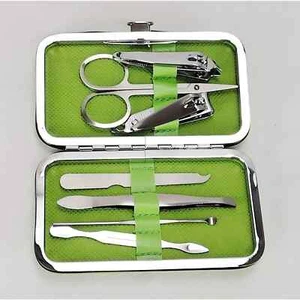 7pcs Manicure Pedicure Mani Pedi Set With Case Brand New Green Great Gift - Picture 1 of 3