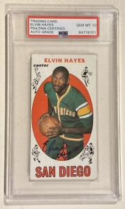 1969-70 Topps ELVIN HAYES Signed Rookie Basketball Card #75 PSA/DNA Houston