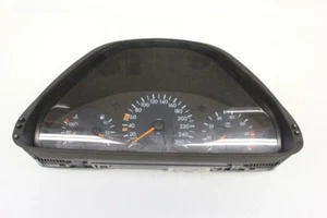 Mercedes Benz CLK 230 instruments cluster tacho speedometer - Picture 1 of 7