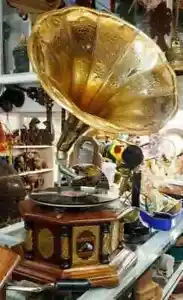 Antikes HMV Grammophon voll funktionsfähig funktionierender Phonograph, Win-Up Plattenspieler - Bild 1 von 3