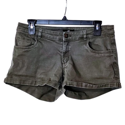 H&M Olive Green Twill Cuffed Shorts Womens Size 8 Casual Everyday - Image 1 of 4