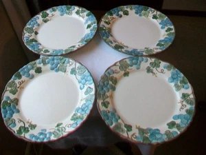 4 VINTAGE METLOX POPPYTRAIL SCULPTURED GRAPE DINNER PLATE 10 1/2"  EXCELLENT - Picture 1 of 11