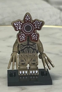 LEGO Stranger Things Demogorgon Custom Pad Printed Minifigure - Imagen 1 de 4