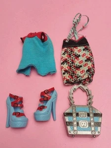 Monster High Frankie Stone Fashion Pack - Picture 1 of 2