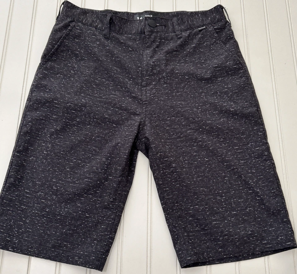 Hurley Boys 16  Nike Dri-Fit Black Golf Shorts Summer Hike Gym Beach Stretch - Image 1 of 4