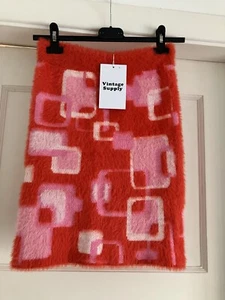 BNWT ‘Vintage Supply’ Stretch Mini Skirt Retro Fluffy Knit Yarn Size 6-8 - Picture 1 of 10