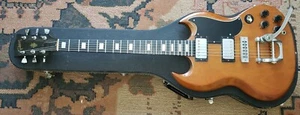 1972 Gibson SG with Bigsby Tremolo / Original hardshell case and pamphlet - Picture 1 of 5