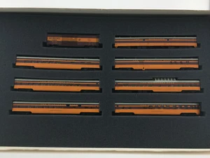 CON COR 041012 SCALA N PASSENGER CAR SET THE MILWAUKEE ROAD "HAIWATA" (DC) - Imagen 1 de 3