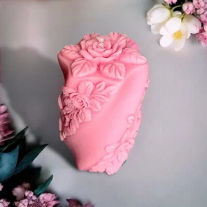 Soy Candle•Highly Scented•Long Lasting•Peony•Aromatherapy•Gift•Light Pink•Cute - Picture 1 of 3