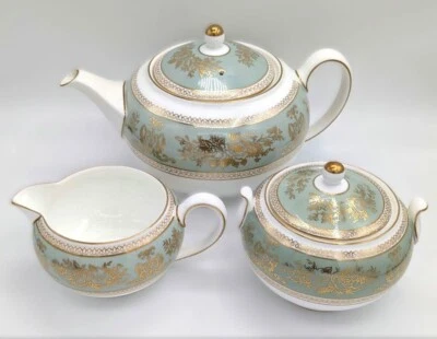 Wedgwood Columbia Sage Green Teapot & Sugar Pot & Creamer Black Backstamp R4409 - Image 1 of 4