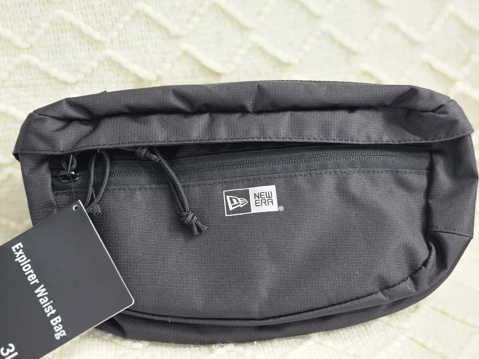 Bolso de cintura New Era Cap Explorer negro Foto 1 de 2