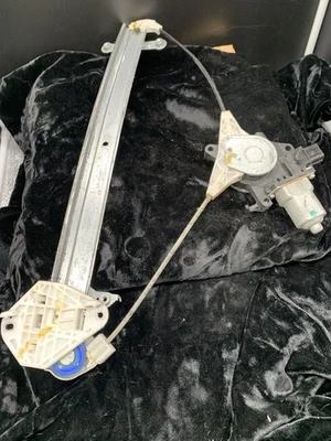 Regulador de ventana delantero izquierdo SUBARU para Subaru Legacy - Outback 2010-14 Foto 1 de 4