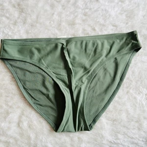 NWT Aerie Green Bikini Bottom Size L Sporty Swimwear Classic Cut - Picture 1 of 7
