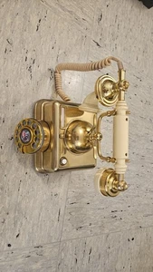 Vintage Telefon mit Wählscheibe, Gold, Retro Antik Telefon Deko - Afbeelding 1 van 4