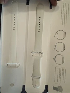 Apple 3E306AM/A Watch Pasek sportowy 38mm / 40mm Biały z trzpieniem ze stali nierdzewnej - Zdjęcie 1 z 3