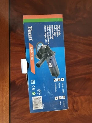 Flessibile smerigliatrice Ferm FAG 115N - 230V - 710W - 11 000/min.- 115mm - M14 - Immagine 1 di 4