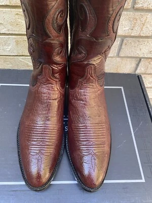 LUCCHESE CLASSICS EXOTIC DEEP RED SMOOTH OSTRICH W/ INLAY COWBOY BOOTS 10 C - Image 1 of 4