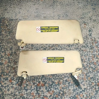 2001-2006 Lexus GS300 Driver And Passenger Side Sun Visor Pair Set Tan Lighted - Image 1 of 4