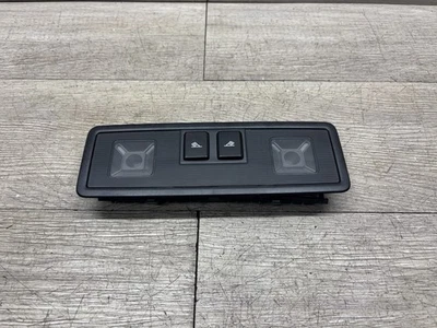 Volkswagen GTI Mk7 2015-19 domo trasero negro usado OEM luz de lectura 5G0 947 291 k Foto 1 de 3