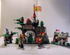Vintage Lego Lot Dark Dragon Den 6076 Skeleton Surprise 6036 Magic Shop 6020 