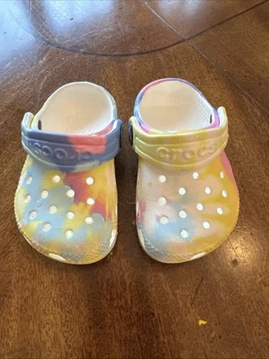 Kids Crocs Classic Clog Tie Dye Multicolor Sandals Casual Slip On Shoes 4 - Imagem 1 de 4