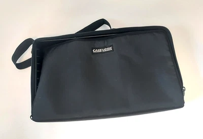 Vintage Case Logic 30 Cassette Tape Storage Holder -Padded Travel Case -Handle - Image 1 of 4