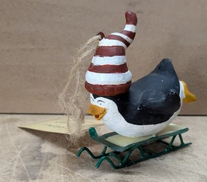 Kandy’s Volkskunst, Kurt Erle, Schlittenpinguin Ornament - Bild 1 von 6