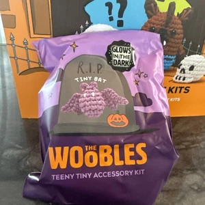 The Woobles Tiny Bat Accessory Kit - Halloween - Haunted House Box 3 - Bild 1 von 1