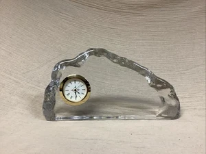 Orologio cristallo scrivania casinò Mohegan Sun pennino fermacarte nuovo con scatola - Foto 1 di 5
