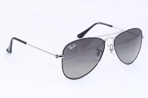 NUEVAS GAFAS DE SOL RAY-BAN JUNIOR RJ 9506S 271/11 PLATA DEGRADADO AUTÉNTICAS 50-13 - Imagen 1 de 4