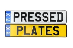 2x Targhe in metallo pressato registrazione SCO Scozia 3D MOT DVLA conformi - Foto 1 di 2