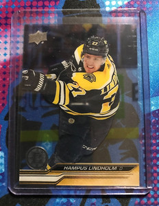 2023-24 Upper Deck Series 1 Clear Cut Hampus Lindholm #C36