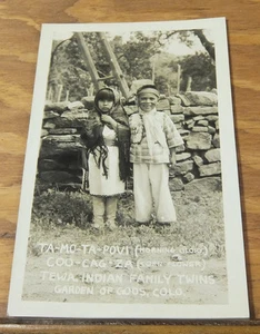 c.1950 Real Photo Postcard//TEWA INDIAN FAMILY TWINS, GARDEN OF THE GODS, CO - Picture 1 of 2