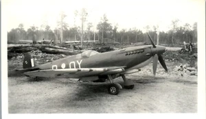 Supermarine Spitfire Fighter Plane Photo (3 x 5) - Picture 1 of 2