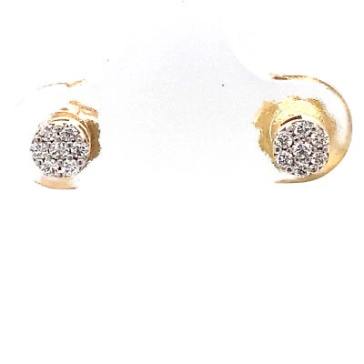 Aretes con racimo de diamantes de oro amarillo de 14K Foto 1 de 4