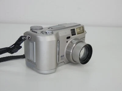 Photo Camera Minolta Dimage Digital S414 4MP Retro Silver For Parts Broken - Image 1 of 4