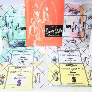 Vintage Singer Sewing Skills Book & 6 Original Student's Lesson Kits Cello Bags - Picture 1 of 10