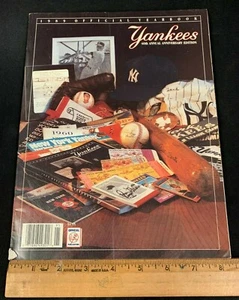 1989 VINTAGE OFFICIAL BASEBALL NEW YORK YANKEES YEARBOOK 4121 - Picture 1 of 1