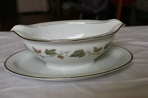 BARCO DE SALSA NORITAKE JAPÓN EN EL PATRÓN ""VIÑEDO - Imagen 1 de 5