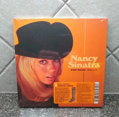 NEW NANCY SINATRA: START WALKIN' 7"x7" HARDBACK BOOK VERSION CD BOX SET W/BOOK Foto 1 de 3