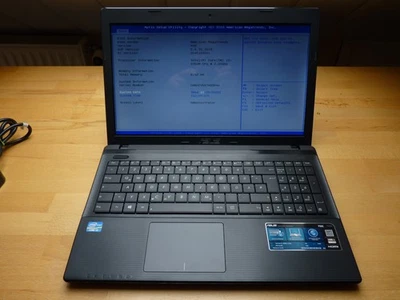 Asus F55C 15,6" i3-2328M, als defekt - Bild 1 von 4