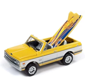 Johnny Lightning American Snapshots 1970 Die Cast Chevy Blazer 2019 Diorama 3 - Bild 1 von 15