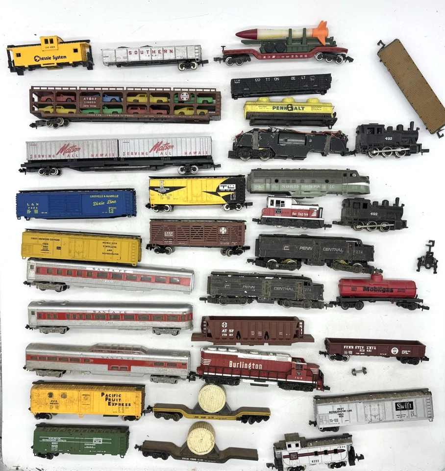N Scale Train Lot Trix Bachmann Rapido Vintage Engine Locomotive Missile Tender - Image 1 of 4