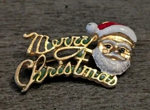 Vintage Merry Christmas Lapel Pin Santa Claus Face Red Hat Gold Tone Holiday - Picture 1 of 4