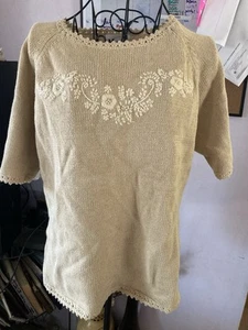 Maggie Sweet Top Size L Crocheted And Embroidered - Picture 1 of 5
