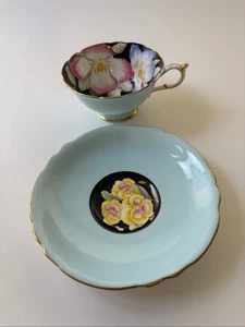 Paragon Tea Cup & Saucer HM the Queen Mary by Appointment teal/gold - Picture 1 of 12