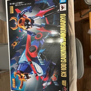 BAN DAI GX-100 GAIKING&DAIKUMARYU SOUL OF CHOGOKIN (brand new never been opened) - Picture 1 of 4
