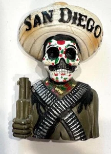 Vintage "3D" Tag der Toten Pancho Zapata Skelett Kühlschrankmagnet San Diego - Bild 1 von 3