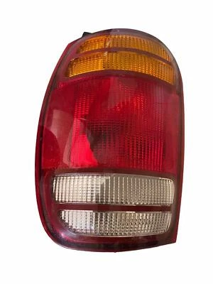 98 99 00 01 Ford Explorer conjunto de lanterna traseira lado esquerdo do motorista - Imagem 1 de 4